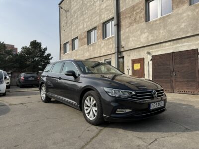 VOLKSWAGEN Passat ' 2019 rok